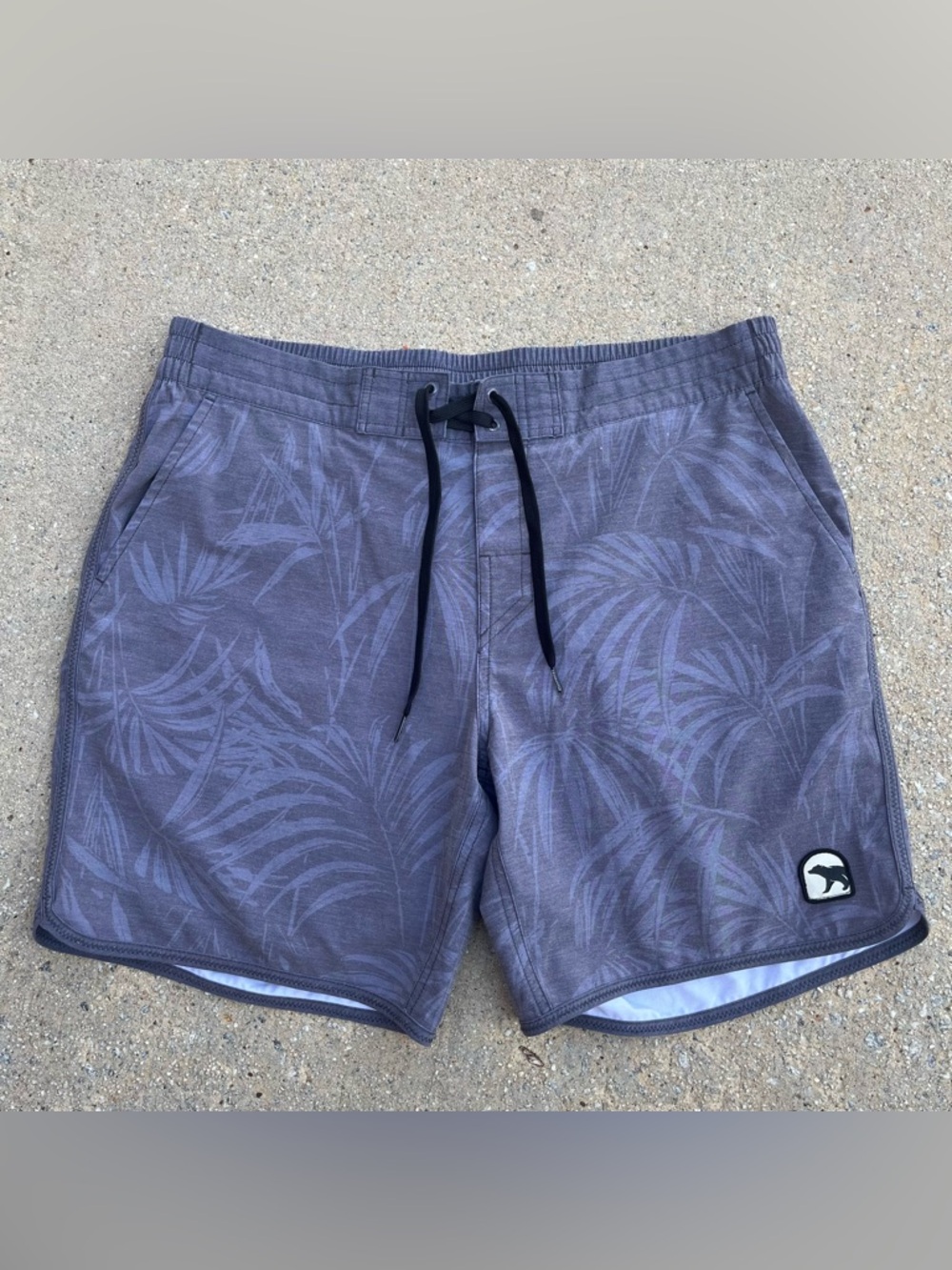 Bear bottom shorts xl